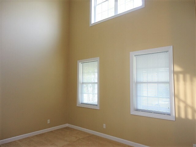 Building Photo - 1696 W Hennessey Street