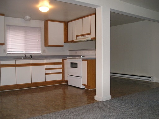 Primary Photo - 22129 N Umpqua Hwy