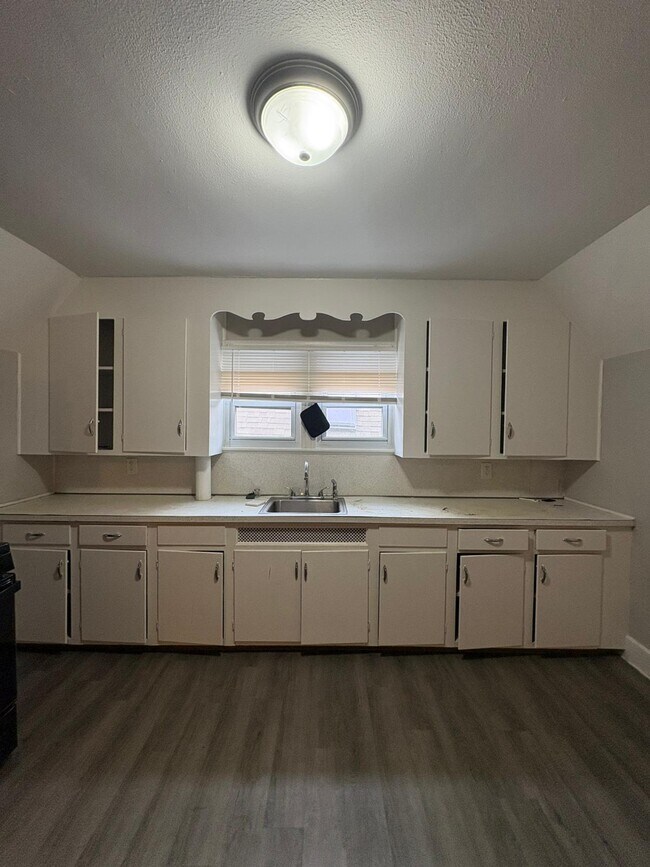 Foto del edificio - 216 Mansfield St