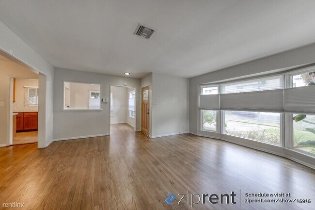 Foto del edificio - 2 br, 1.5 bath House - 5142 Balboa Bouleva...