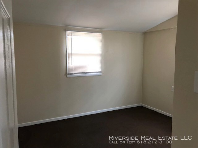 Building Photo - 3 Bedroom house for rent!