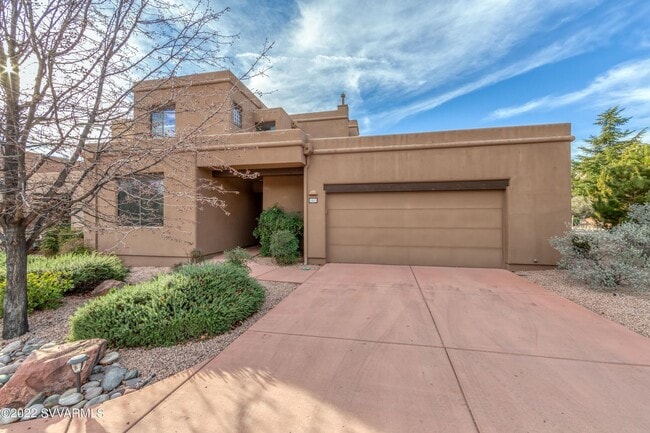 1483 Vista Montana Rd