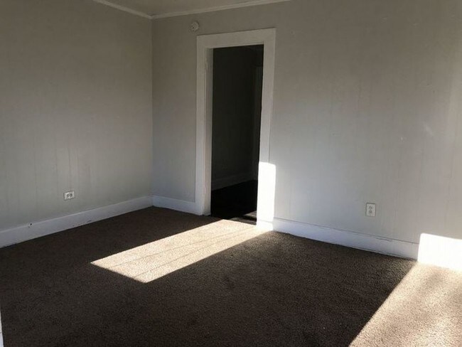 Foto del edificio - 613 N 23rd St.