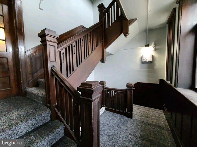 Foto del edificio - 901 N Front St