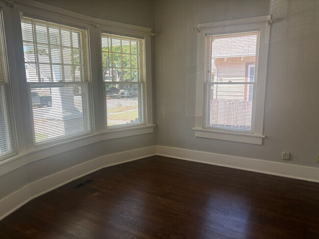 Foto del edificio - Beautiful 3 bedroom home