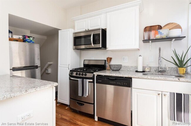 Foto del edificio - 1080 Wayburn St