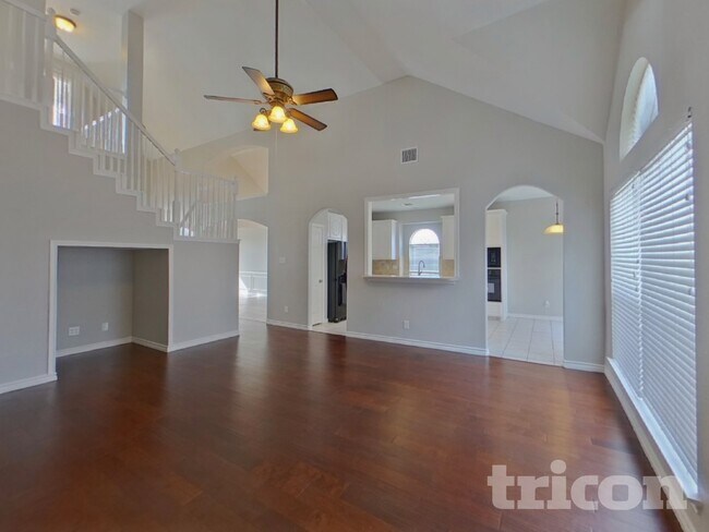 Building Photo - 1533 Mill Creek Dr