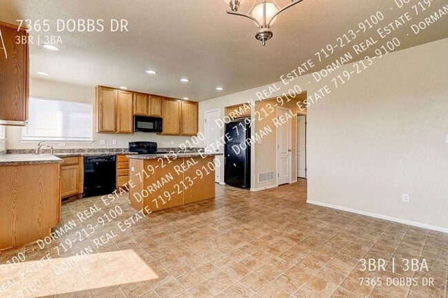 Photo - 7365 DOBBS DR- House