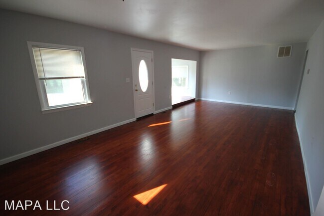 Foto del edificio - 3 br, 1 bath House - 1506 Old Philadelphia...