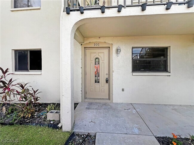 Foto del edificio - 4530 SW 10th Ave