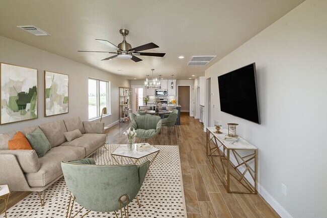 Building Photo - New Construction in City View!