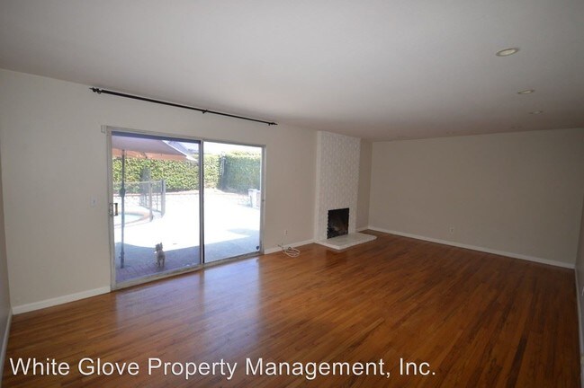 Foto del edificio - 3 br, 2 bath House - 12102 Elmrock Ave.