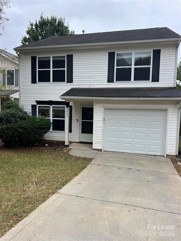 Foto principal - 7442 Lady Liberty Ln