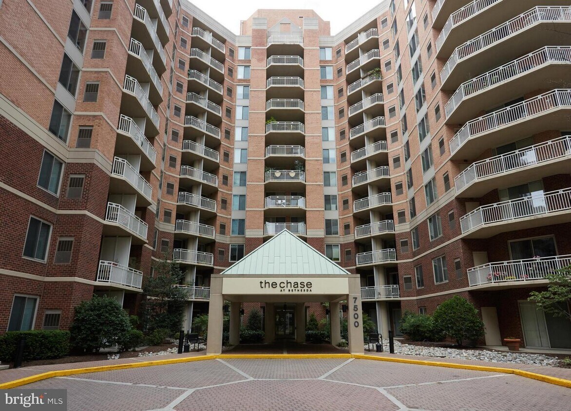 7500 Woodmont Ave Unit 311, Bethesda, MD 20814 Condo for Rent in