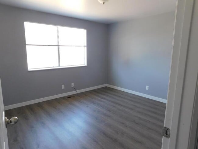 Building Photo - 3625 S 4445 W