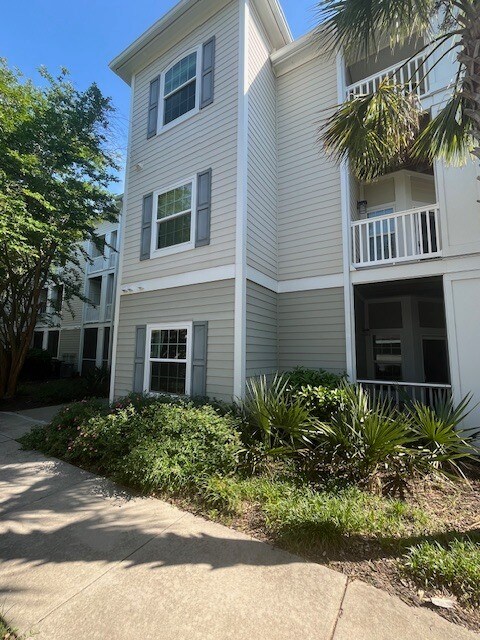 Foto del edificio - 1300 Park W Blvd