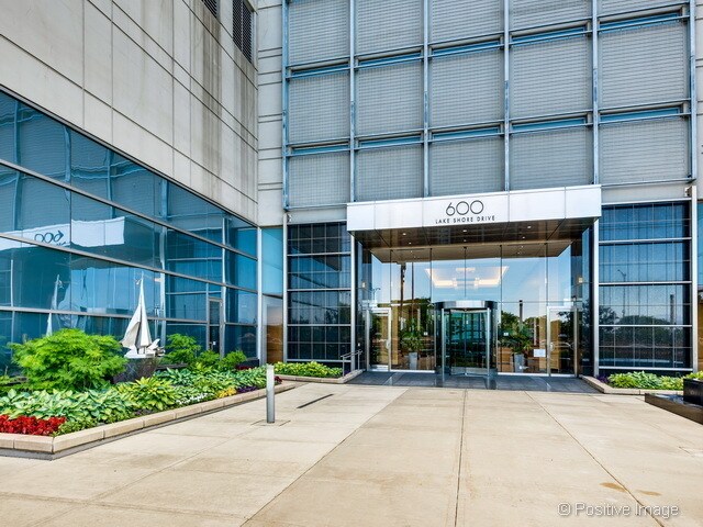 Building Photo - 600 N Lake Shore Dr