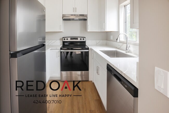 Foto del edificio - 6700 Franklin Pl