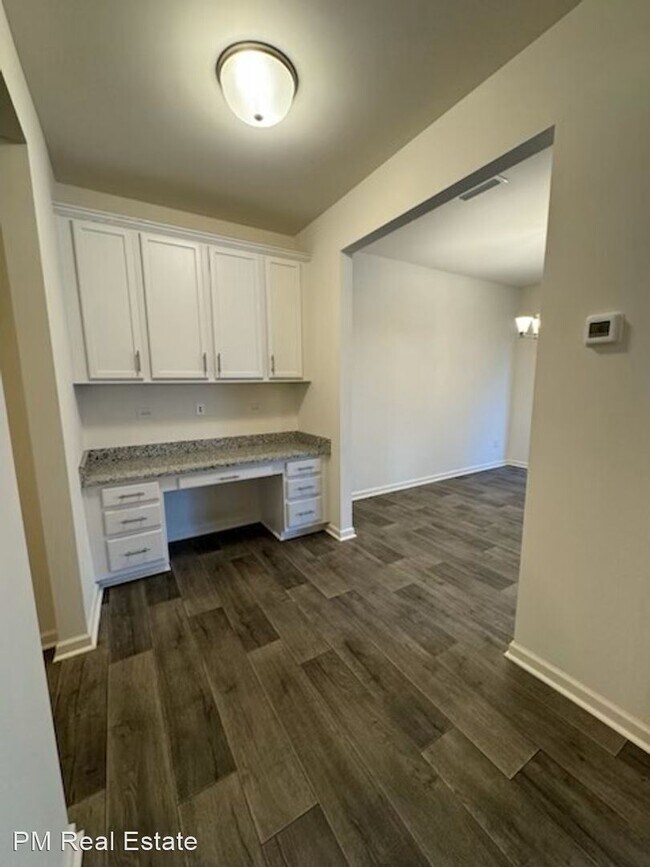 Building Photo - 3 br, 2.5 bath House - 3513 Gardner Parson...