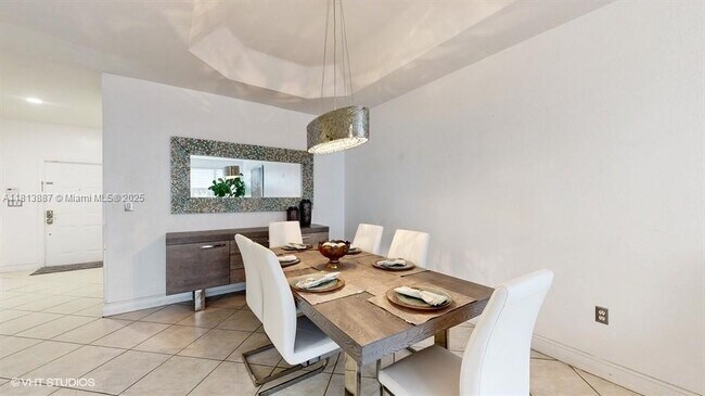 Foto del edificio - 6861 NW 107th Ct