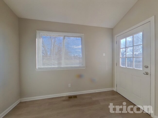 Building Photo - 1800 Granby Ct