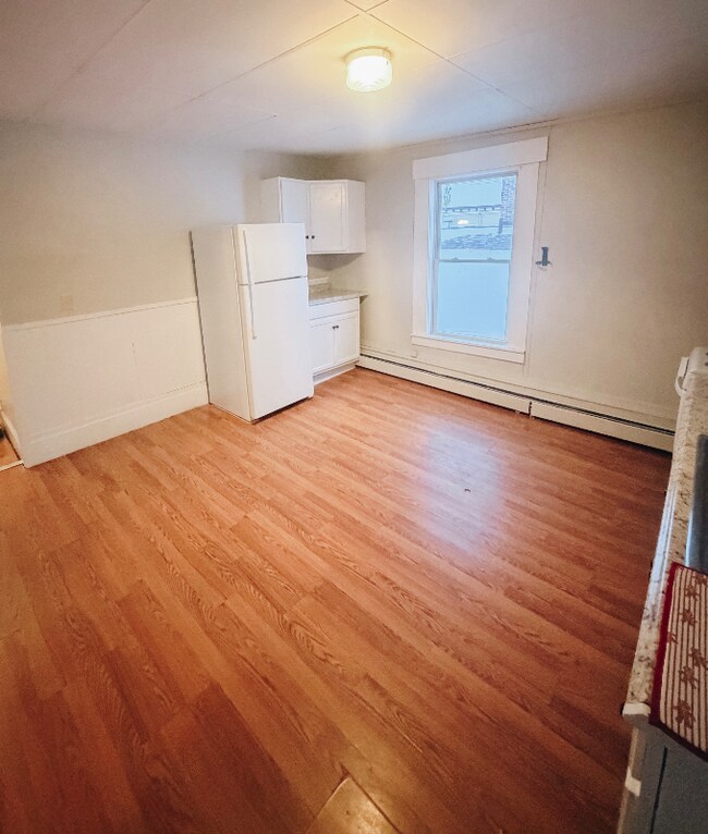 Foto del edificio - 24 Main St