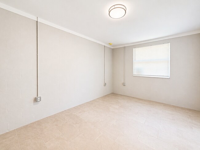 Foto del edificio - Modern Duplex Living Minutes from Downtown