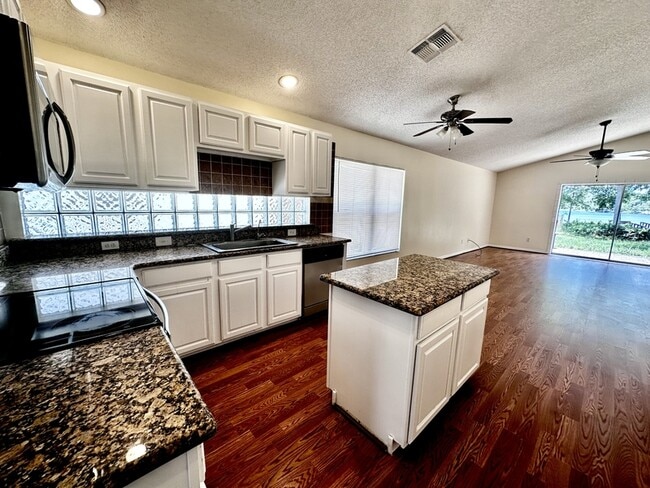 Building Photo - 9217 Telfer Run