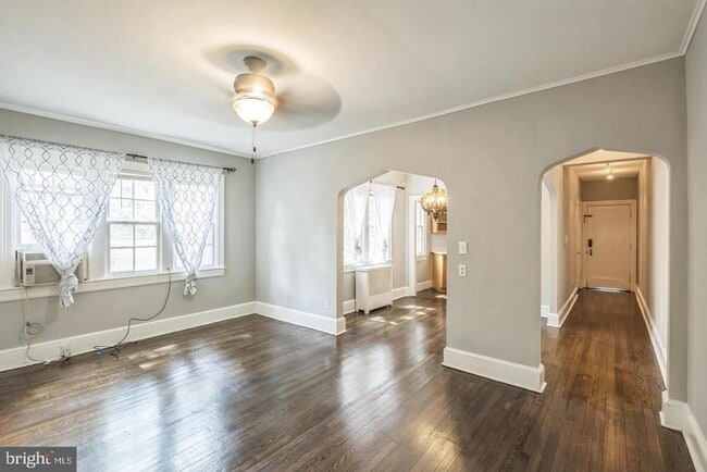 Building Photo - 208 Farragut St NW