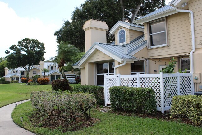 Building Photo - 2302 Chadwick Ct