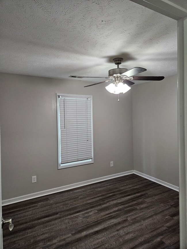 Bedroom 1 - 601 Roxie Ave