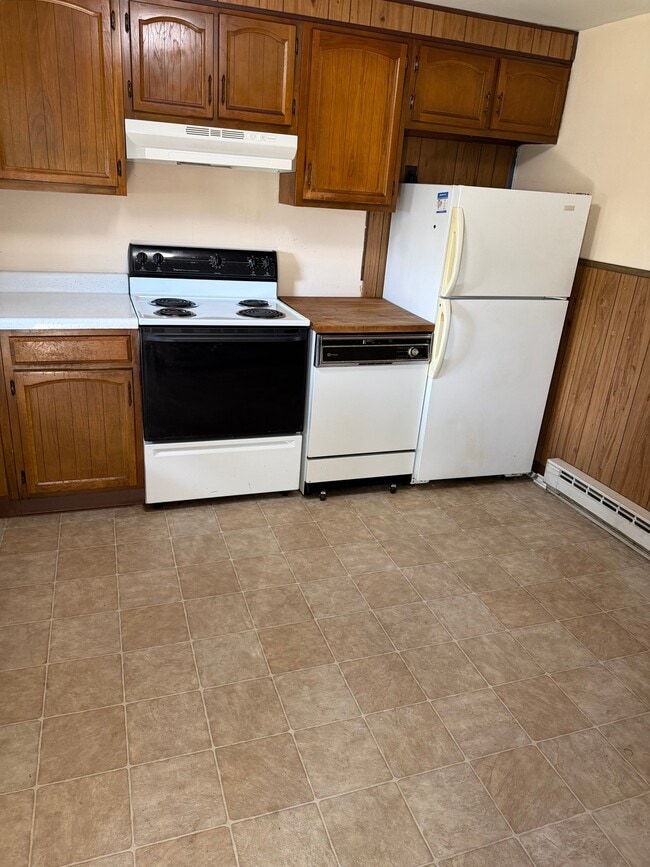 Building Photo - 1903 Como Park Blvd