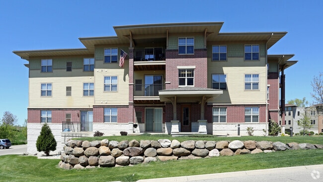 Building Photo - Aurora Pointe Apartments