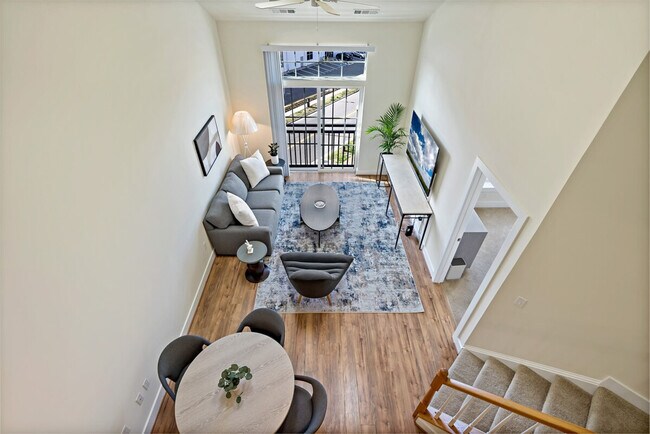 Building Photo - 1800 Diagonal Rd