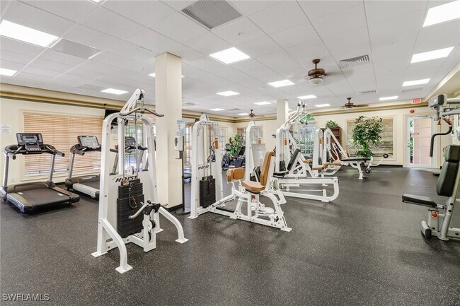 Foto del edificio - 20201 Estero Gardens Cir