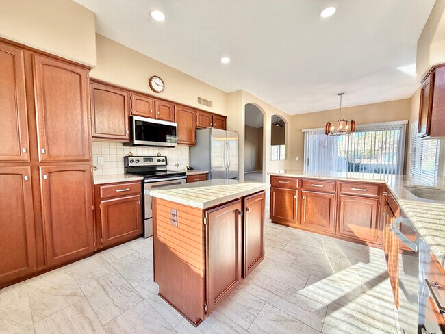 Foto del edificio - Charming Tatum Village Patio Home ? Ideal for Seasonal or Year-Round L