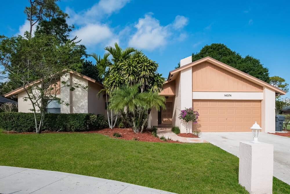 Primary Photo - 14374 Crowberry Ct