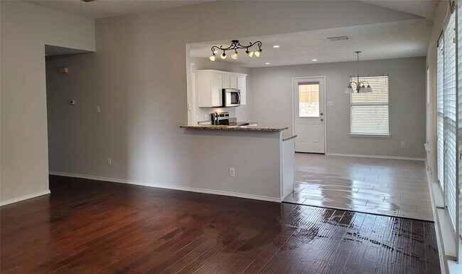 Foto del edificio - 1706 Willow Way