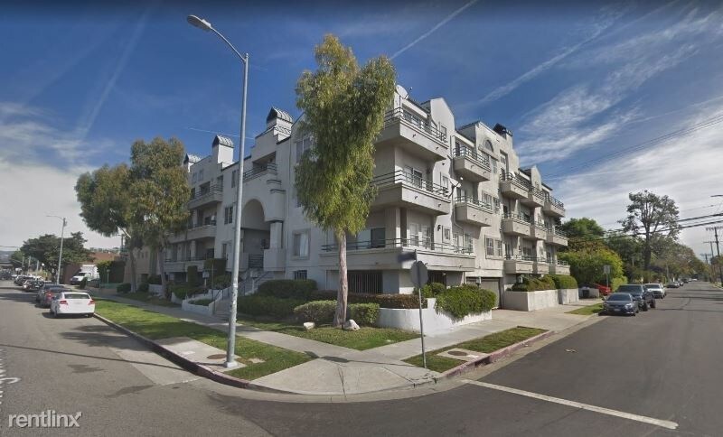 Foto principal - 2560 S Barrington Ave