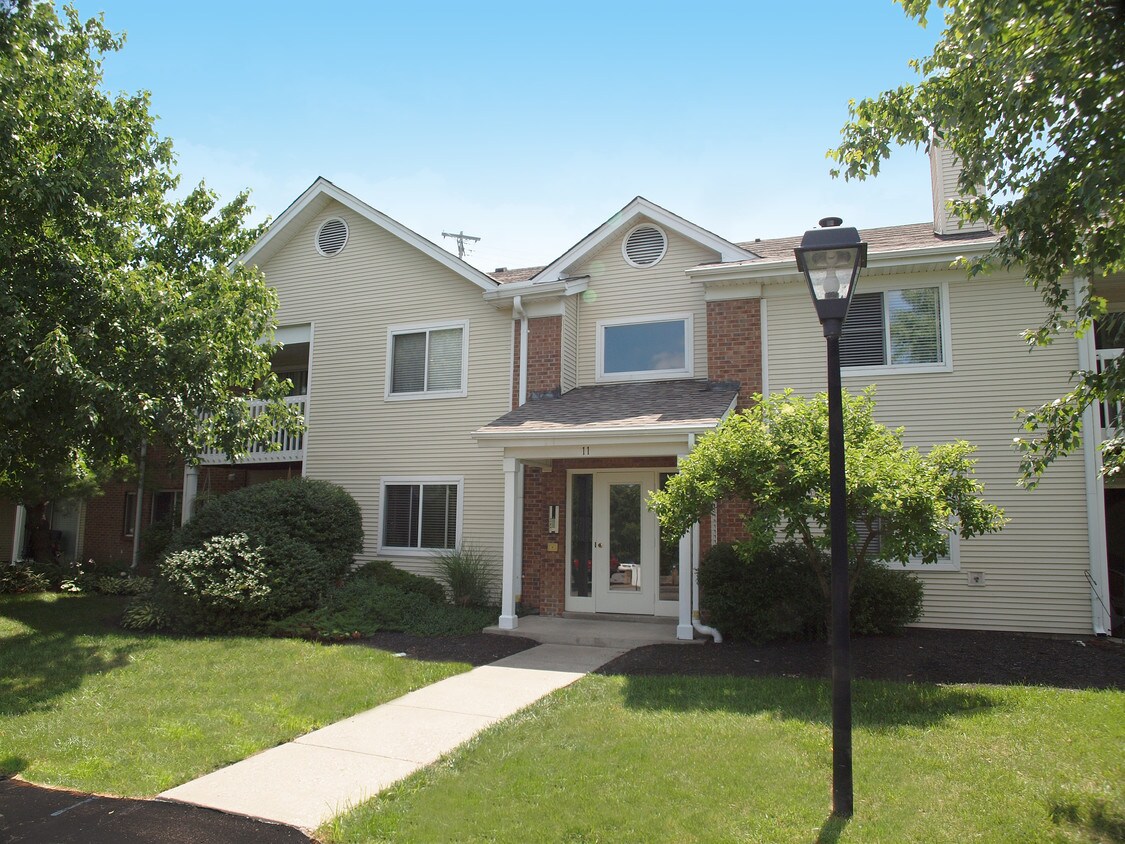 Foto principal - Fox Chase South