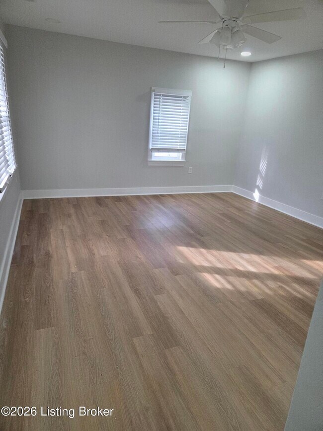 Foto del edificio - 2505 Franklin Ave