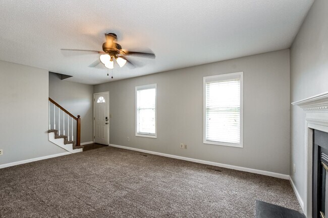 Foto del edificio - 3861 Crusade Dr