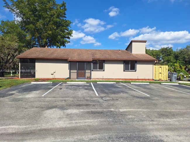 Building Photo - 22295 Timberly Dr