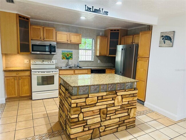 Foto del edificio - 1525 S Shade Ave