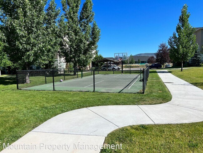 Building Photo - 3 br, 2 bath House - 1051 South 500 East, ...