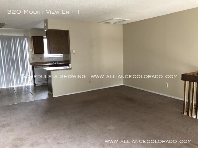 Building Photo - 320 Mt View Ln