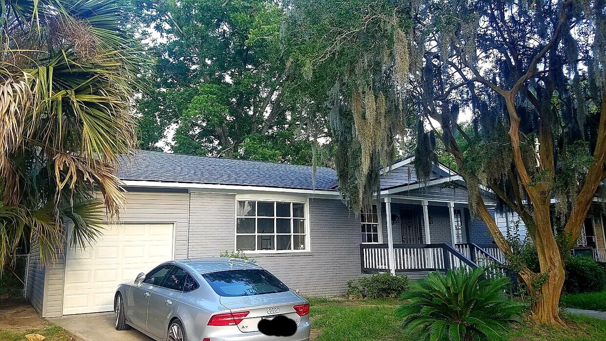 Foto del edificio - 2312 Hopkins St
