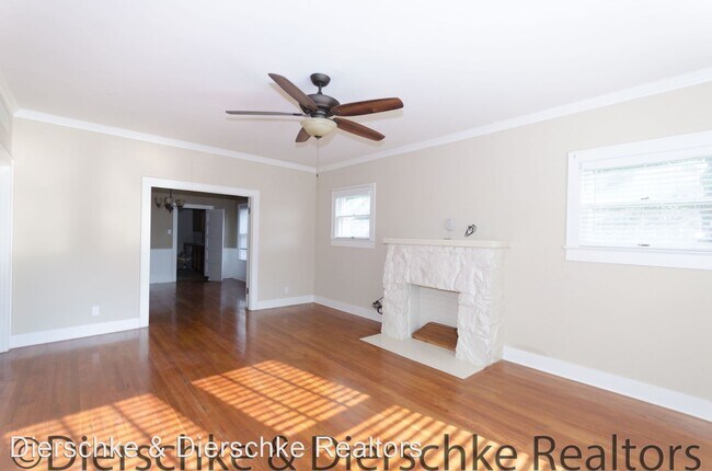Building Photo - 3 br, 2 bath House - 1007 Austin