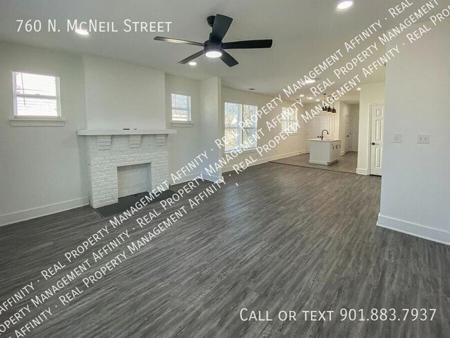 Photo - 760 N McNeil St House