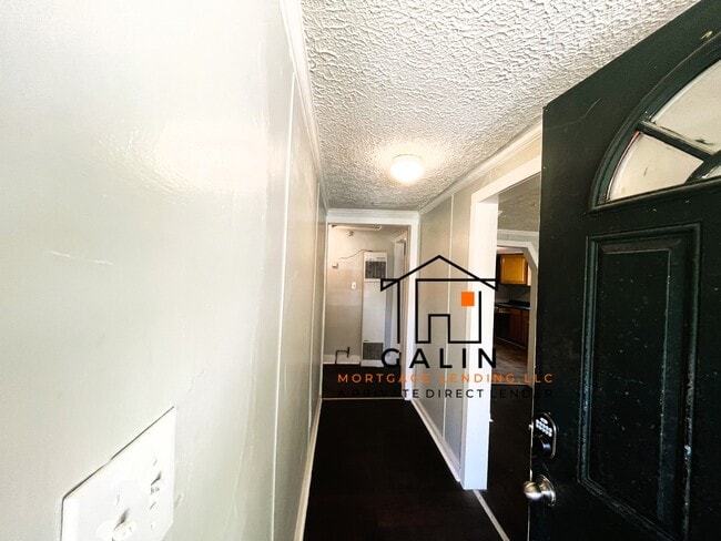 Foto del edificio - 5217 Simpson St